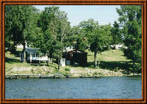 Butter Nut Cove Cottages Black Lake Ny